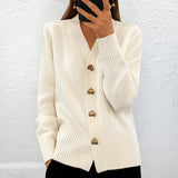 Lydia™ | Elegantan pulover sa dugmadi u obliku srca