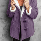 Topla i moderna jakna sa kapuljačom