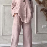 Dvodijelni set od pamuka i lana, ukrašen ležernim dugmadima